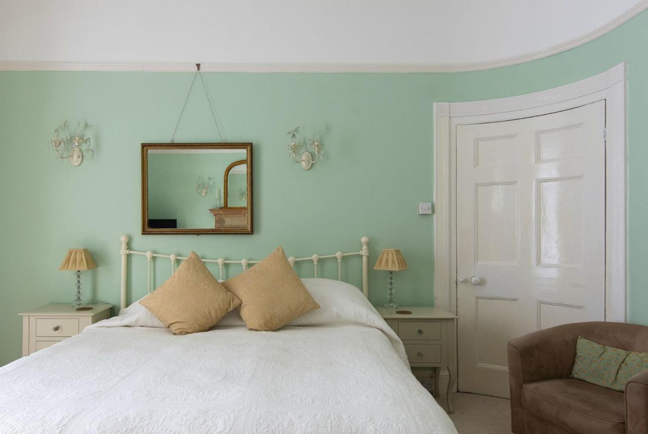 The White House Hotel Charmouth Luaran gambar