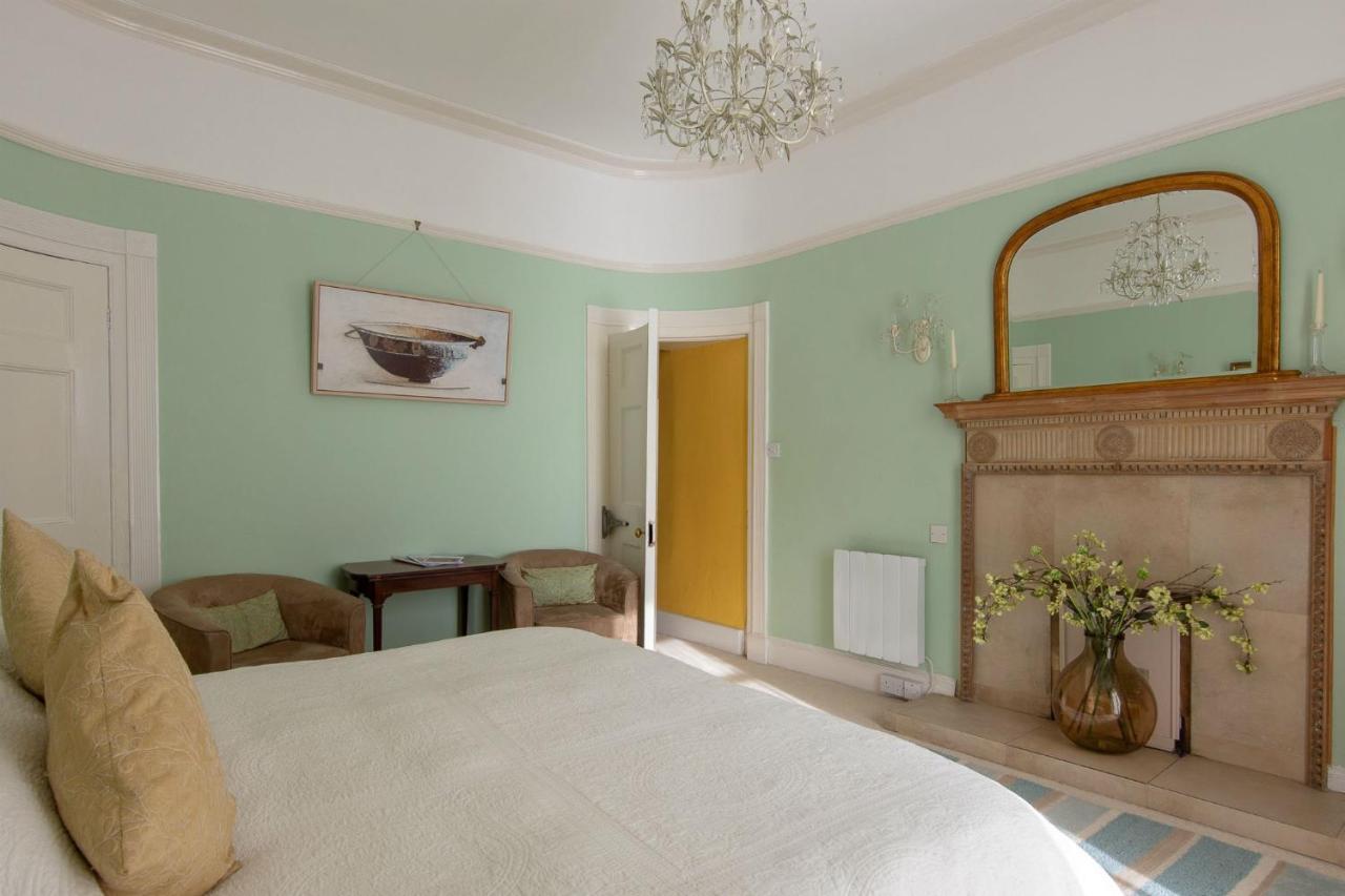 The White House Hotel Charmouth Luaran gambar